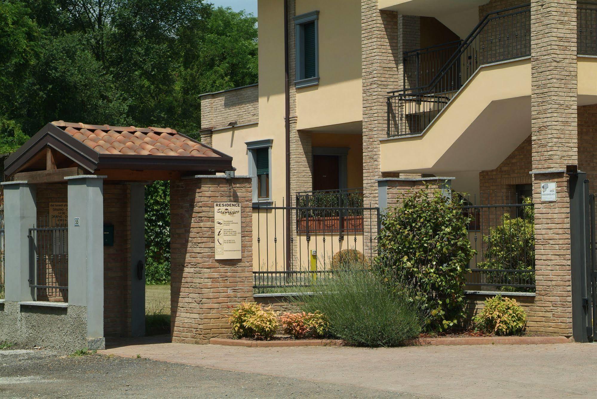Residence San Prospero Garbagnate Milanese Bagian luar foto